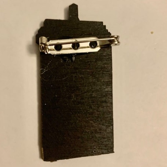 Police box blue brooch pin - Picture 10 of 10